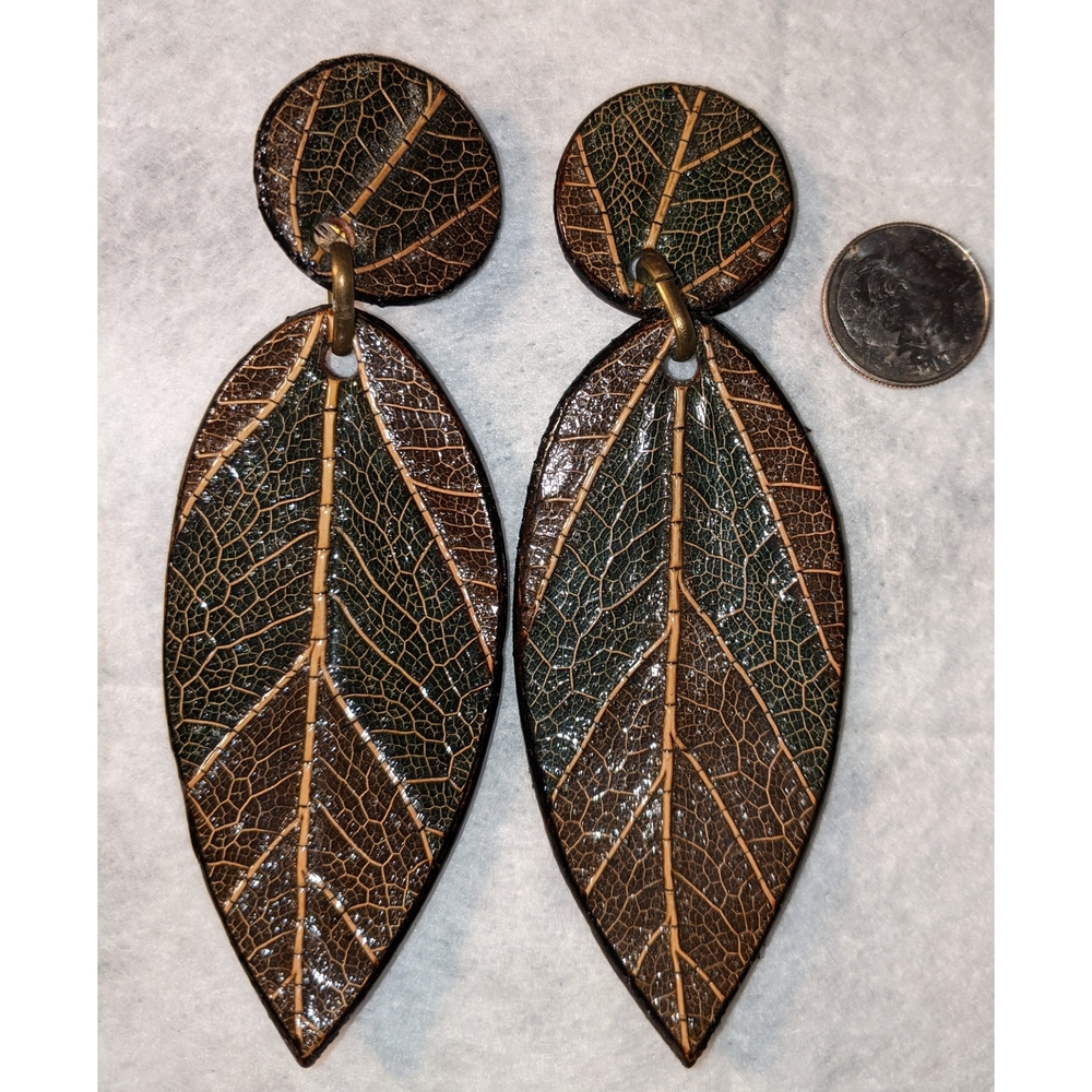 Leaf Pattern Dangle Earrings Need Back Clip